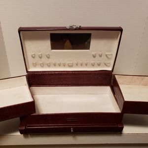 Travel jewelry case, medium size